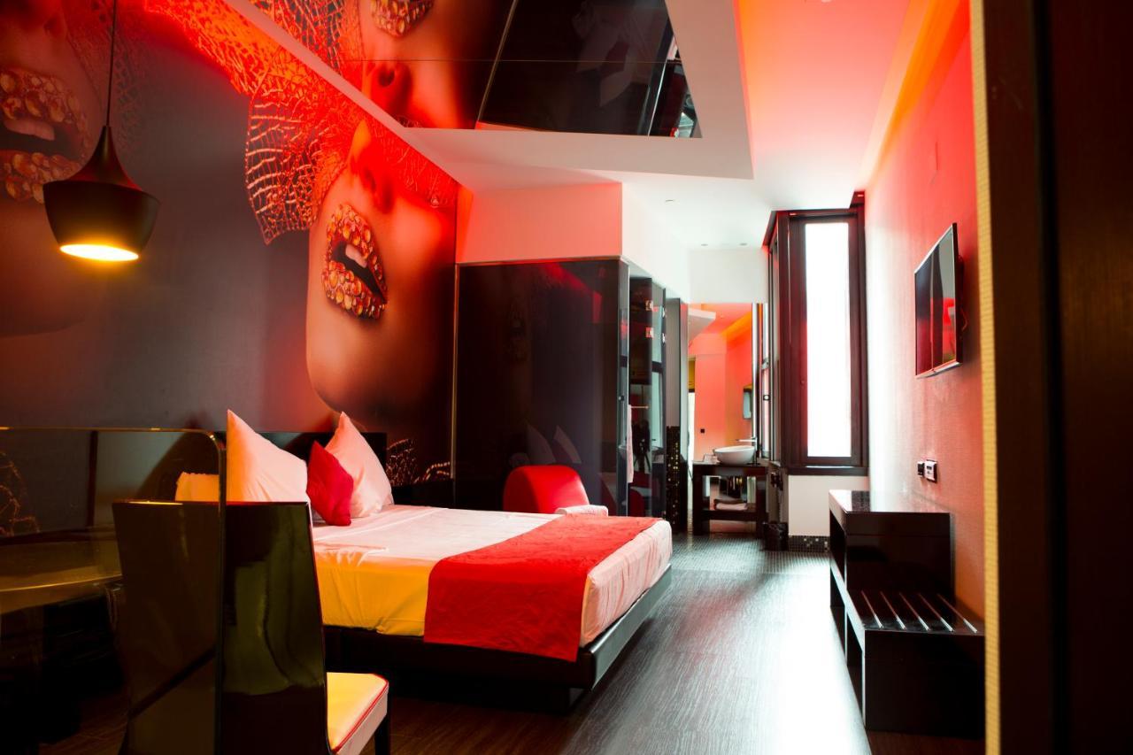 Hotel Loob Madrid (Adults Only) Torrejón de Ardoz Kültér fotó